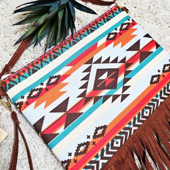 L.I.B. New York Handbags - Crossbody Clutch Bag. Southwestern Pattern. Faux Leather Fringe. NWT